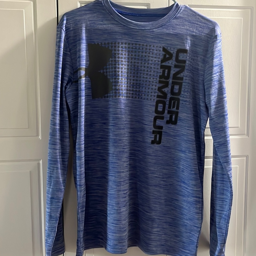 Under Armour long sleeve Tshirt youth large